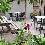 Bed & Breakfast Royal Oak 3*