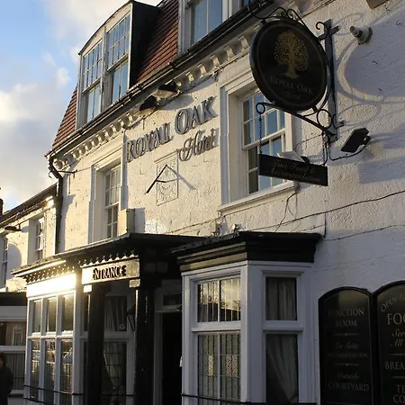 Bed & Breakfast Royal Oak 3*